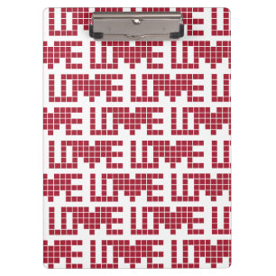 Süße rote Liebesquadrate Buchstaben Klemmbrett