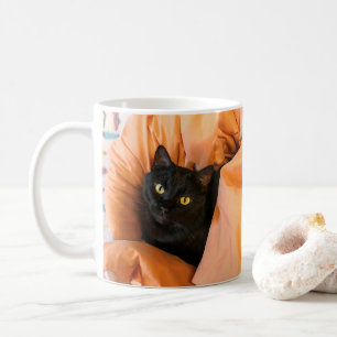 Süße schwarze Katze Kaffeetasse