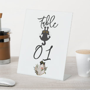 Süße schwarze Katze und Buch Baby Shower Tischnumm Sockelschild