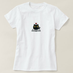Süße schwarze Kawaii-Katze liest Buch Cartoon T-Shirt