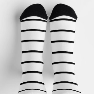 Süße schwarze weiße Streifen Socken