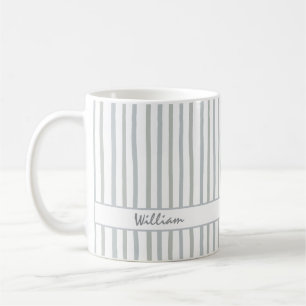 Süße Tasse mit individuellem Namen und Streifenmus