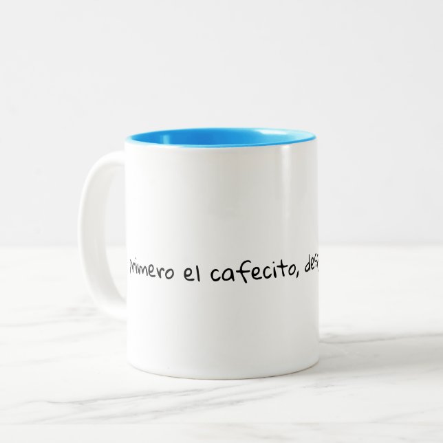 Süße Tasse mit spanischem Vers (Vorderseite Links)