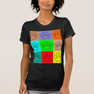Süße Welpenpfoten in Quadraten T-Shirt