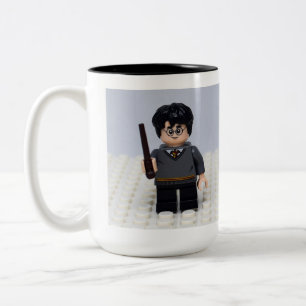 Süße Zauberer-Spielfigur-Tasse – Magie-Themen-Kaff Zweifarbige Tasse