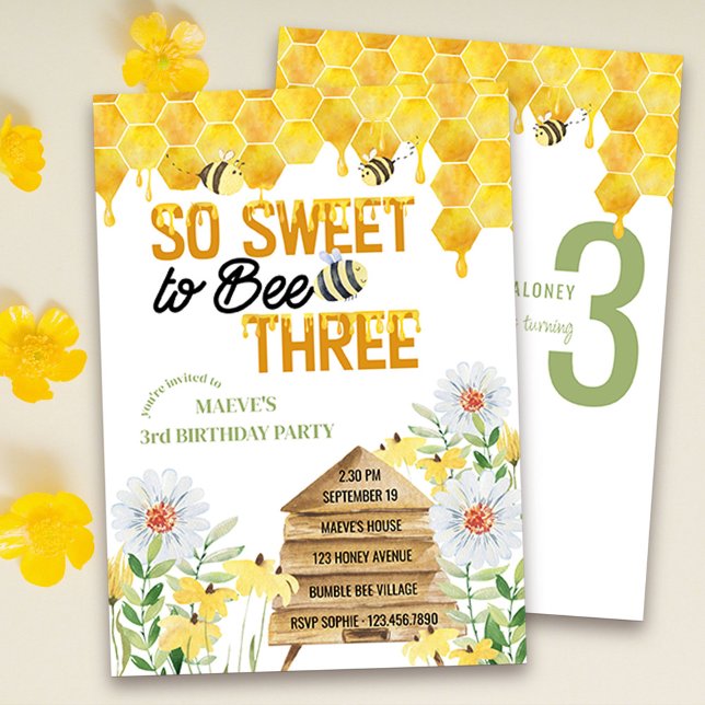 Süße zu Biene Drei Bienenstock und Honigwabe 3. Ge Einladung (So sweet to bee three - bee themed 3rd birthday invitation with honeycomb and beehive.)