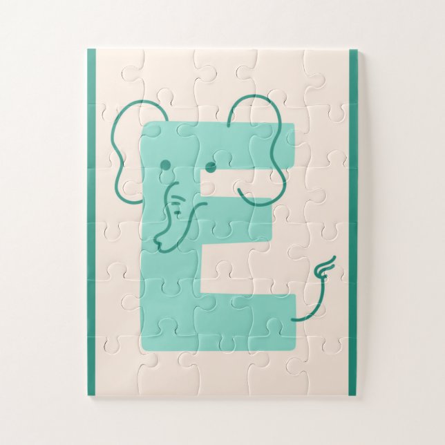 Süßer Alphabet-Buchstabe "E" Elefant (Vertikal)