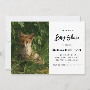 Süßer Babyfuchs in einer grünen Wald-Baby-Party Einladung