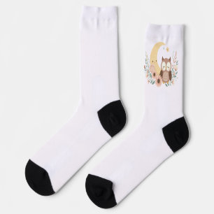 Süßer Babykauz mit Mond Socken