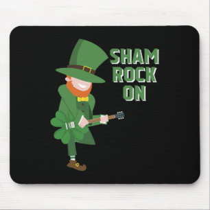Süßer Elf spielt Shamrock-Gitarre - St. Patricks T Mousepad