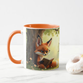 Süßer Fuchs, der ein Buch liest, individuell für K Tasse
