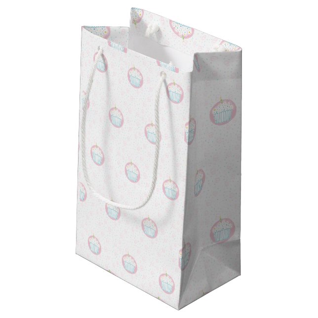 Süßer Geburtstagscupcake mit Kerze Kleine Geschenktüte (Rückseite Schrägansicht)