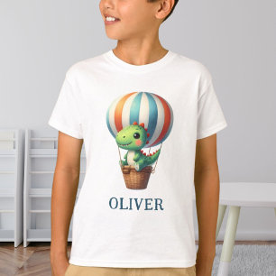 Süßer grüner Dino fliegt mit einem Heißluftballon  T-Shirt