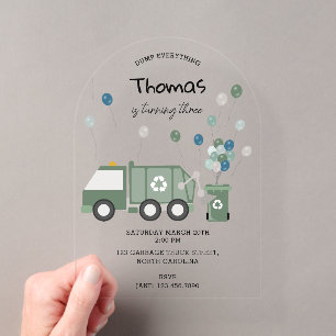 Süßer grüner Recycling-LKW Jungen Fahrzeuge Geburt Acryleinladungen