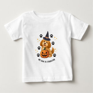 Süßer Halloween-Pudel-Hexer mit Kürbis Baby T-shirt