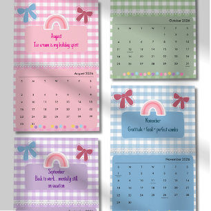Süßer, heller Kalender mit Band- und Blumenzitaten