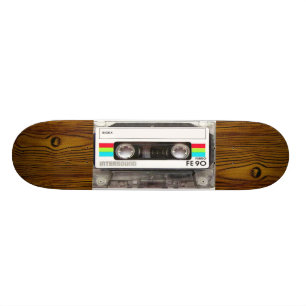 süßer Kasettenrekorder Skateboard
