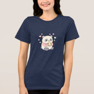 Süßer Kawaii-Panda, der eine winzige Ente mit Herz Tri-Blend Shirt