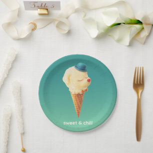 Süßer Kegel: Lächelnde Bichon-Eiscreme-Kunst Pappteller