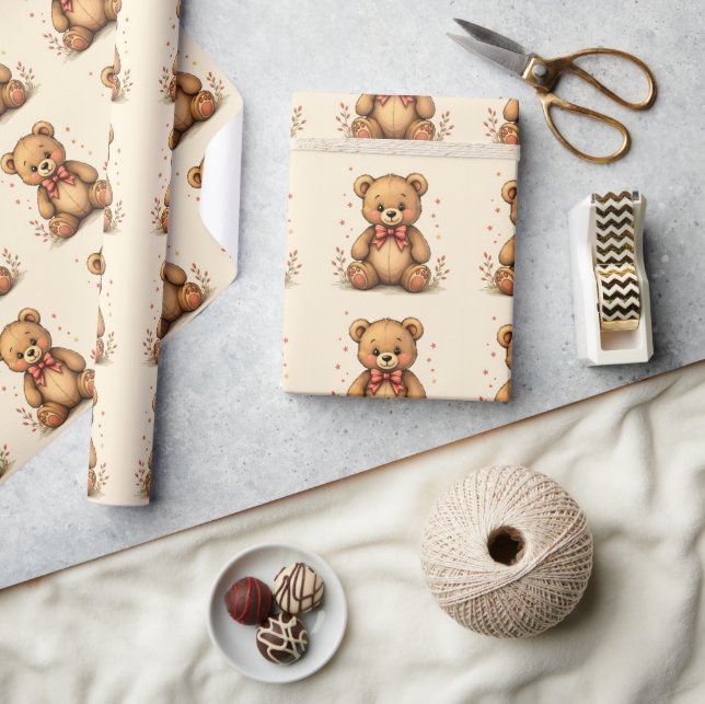 Süßer kleiner brauner Bär mit Krawatte Geschenkpapier (Kunsthandwerk)