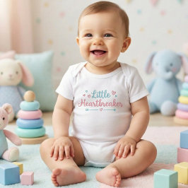 Süßer kleiner Herzensbrecher: Liebenswerter Valent Baby Strampler