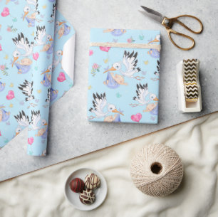 Süßer neuer Babyjunge und Storch  Geschenkpapier