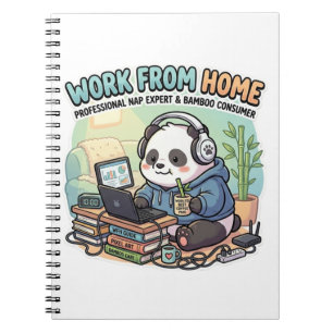 Süßer Panda arbeitet von zu Hause aus   Notizblock