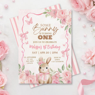 Süßer Pastellrosa Hase Floral Geburtstag  Einladung