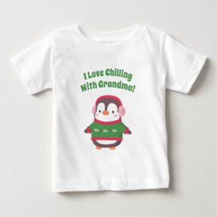 Süßer Pinguin, ich liebe es, mich mit Oma abzukühl Baby T-shirt