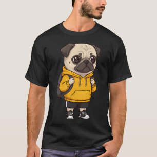 Süßer Rucksack-Mops in gelber Kapuzenjacke T-Shirt