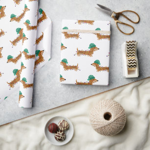 Süßer Weihnachts-Dackel in Beanie & Lichtern Wrap Geschenkpapier