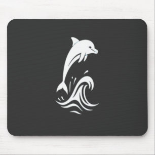 Süßer Weißer Delfin Springt Über Wellen Ozean Pape Mousepad