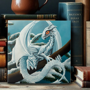Süßer Weißer Winterdrache Schneebedeckte Fichte Fa Fliese