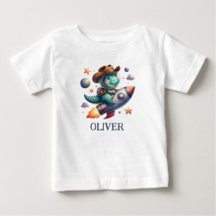 Süßer Weltraum-Cowboy-Dinosaurier reitet auf einer Baby T-shirt