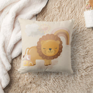 Süßes Baby-Löwenjunges & Boho-Regenbogen auf sanft Kissen