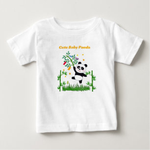 Süßes Baby-Panda-mit-Bambus-Illustration T-Shirt