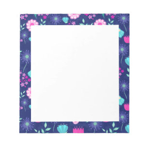 Süßes Blumenmuster Hintergrund Notizblock