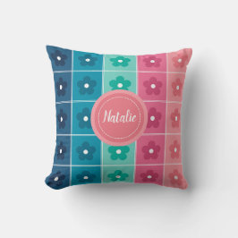 Süßes Blumenmuster personalisiert Kissen