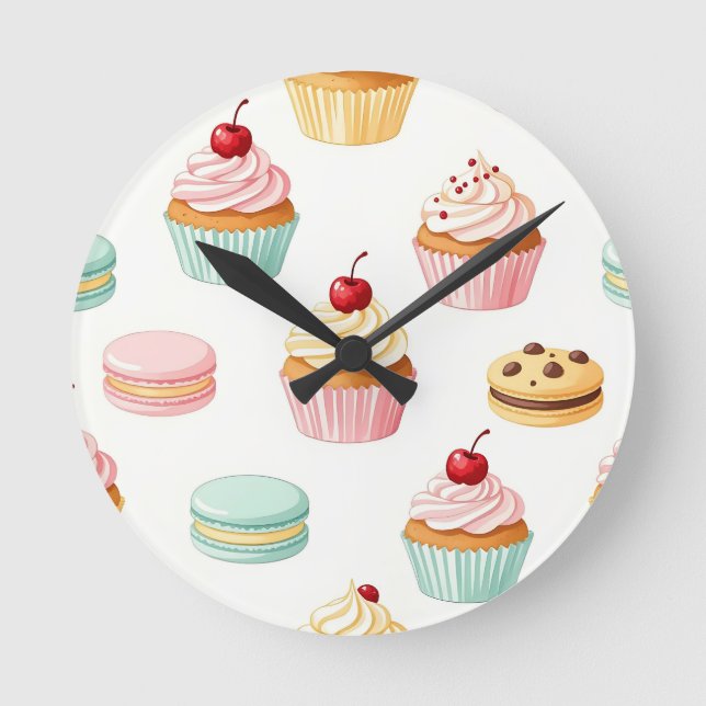 Süßes Cupcake-Macarons-Muster Runde Wanduhr (Vorderseite)