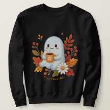 Süßes Gespenst trinkt Kaffee T-Shirt - Cozy Vibes 