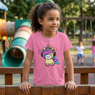 Süßes glückliches Kawaii-Baby-Einhorn mit Kopfhöre T-Shirt