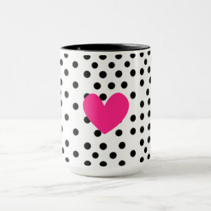 Süßes heißrosa Herz mit schwarzen und weißen Punkt Tasse