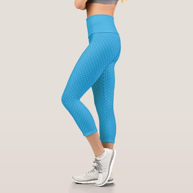 Süßes hellblaues Tupfenmuster Capri Leggings (Links)