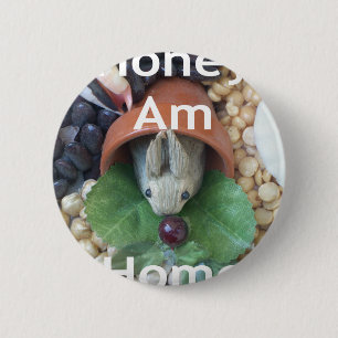Süßes Kaninchen beim Snacken Button