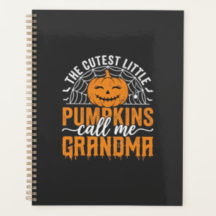 Süßes Kürbis-Oma-Halloween-Design_1 Planer