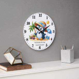 Süßes Pinguin-Strandhaus Große Wanduhr