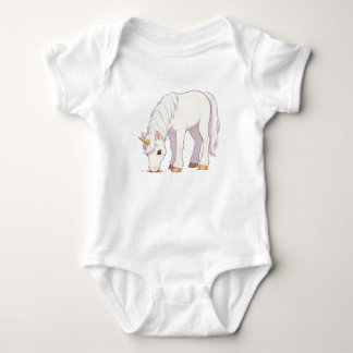 Süßes reines weißes Einhorn beim Grasen Kawaii Uni Baby Strampler