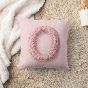 Süßes rosa O Monogramm Anfangs gehäkelt boho Kissen