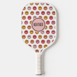 Süßes rosa Smiley-Gesicht-Muster-Monogramm Pickleball Schläger