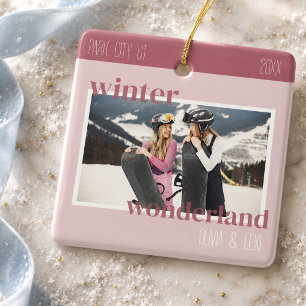 Süßes rosa Winter-Ski-Trip-Foto Keramikornament
